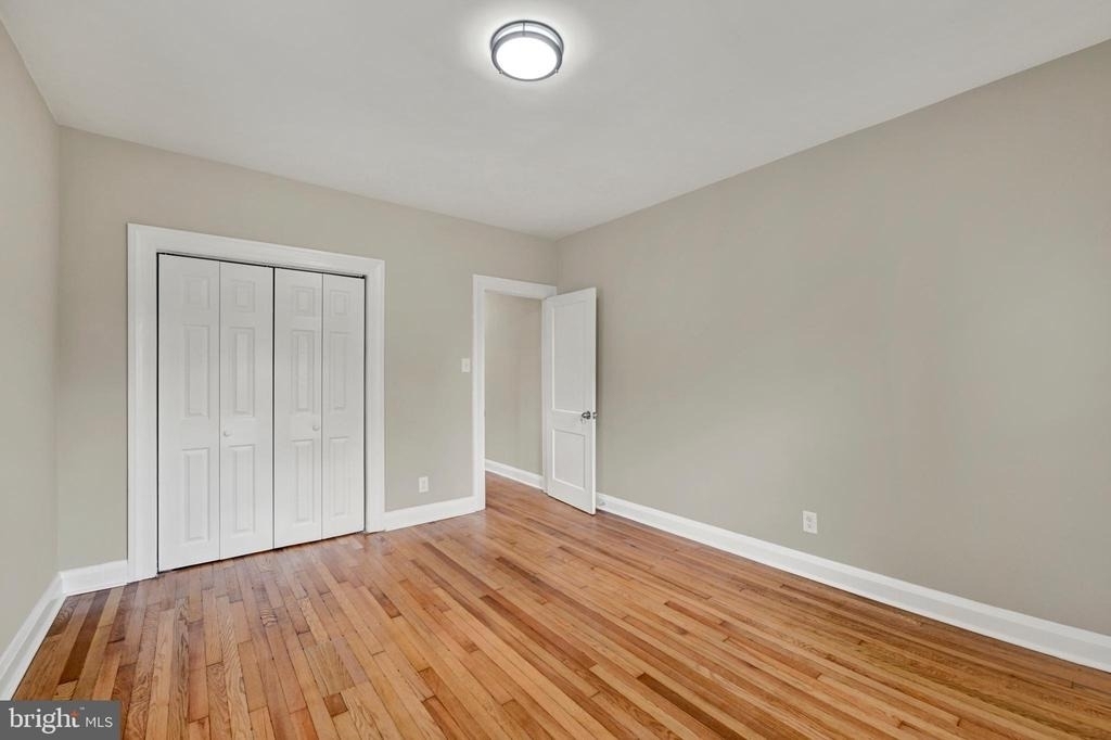 2630 Wycliffe Road - Photo 18