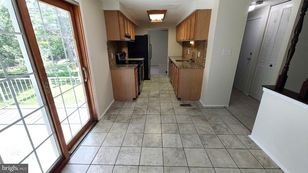 8638 Saxon Circle - Photo 1