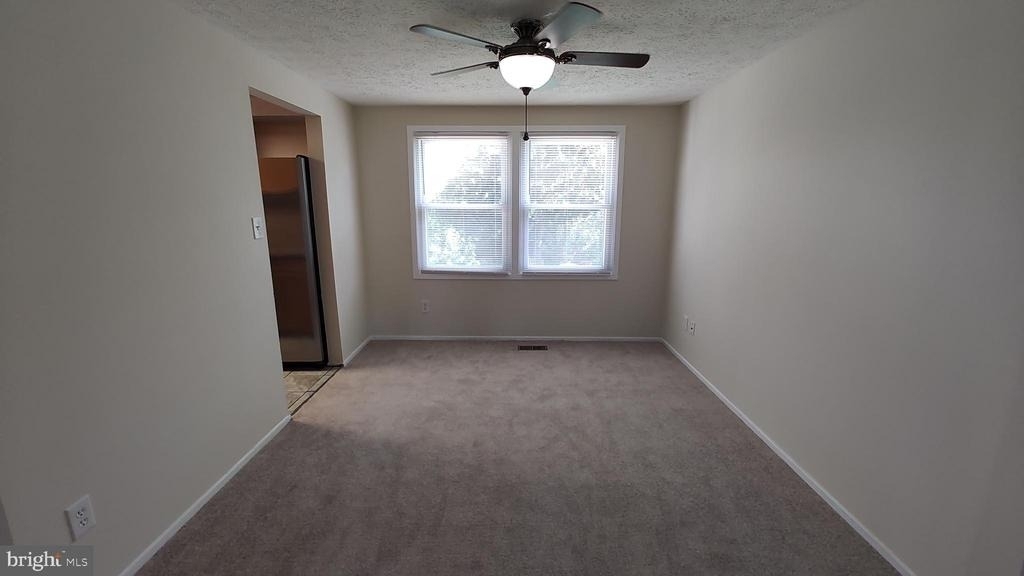 8638 Saxon Circle - Photo 10