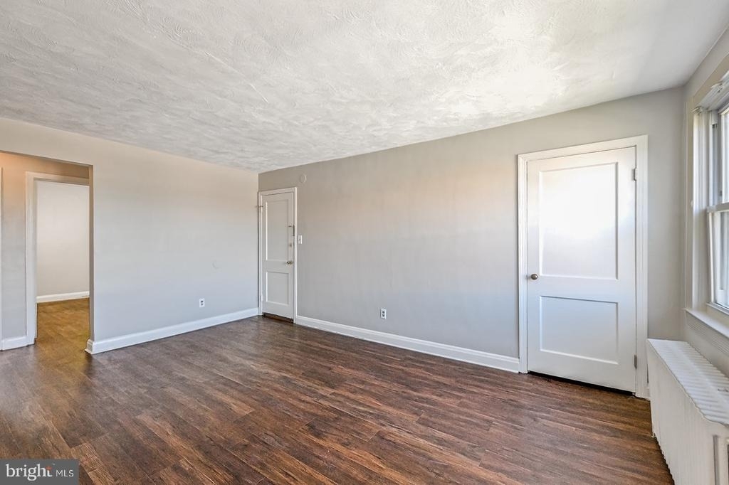 1417 Taylor Avenue - Photo 3