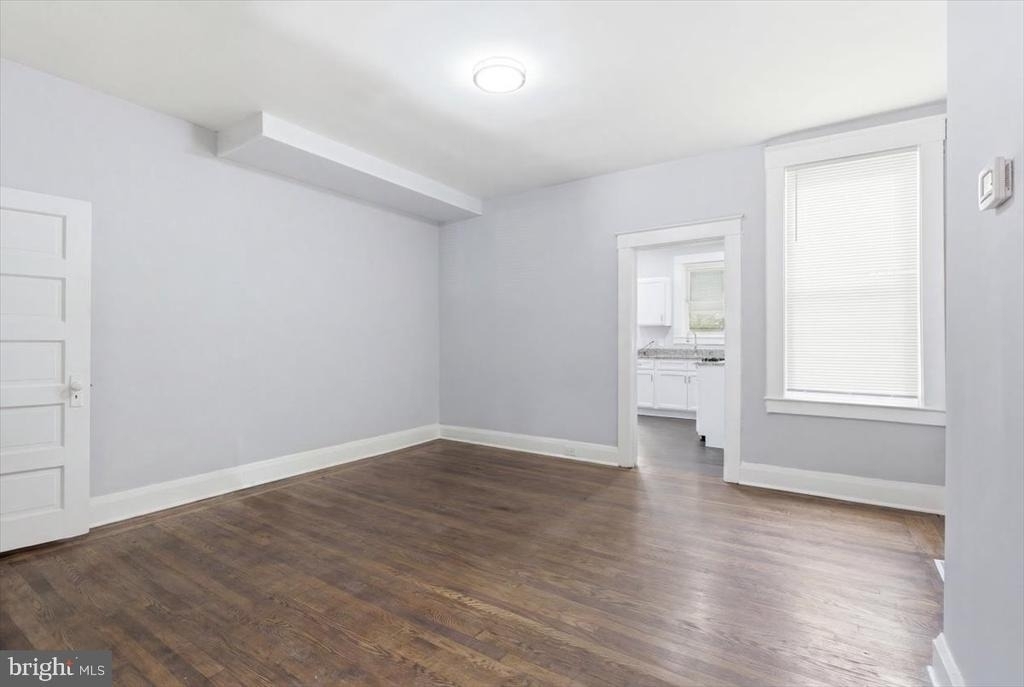 1231 N Potomac Street - Photo 5