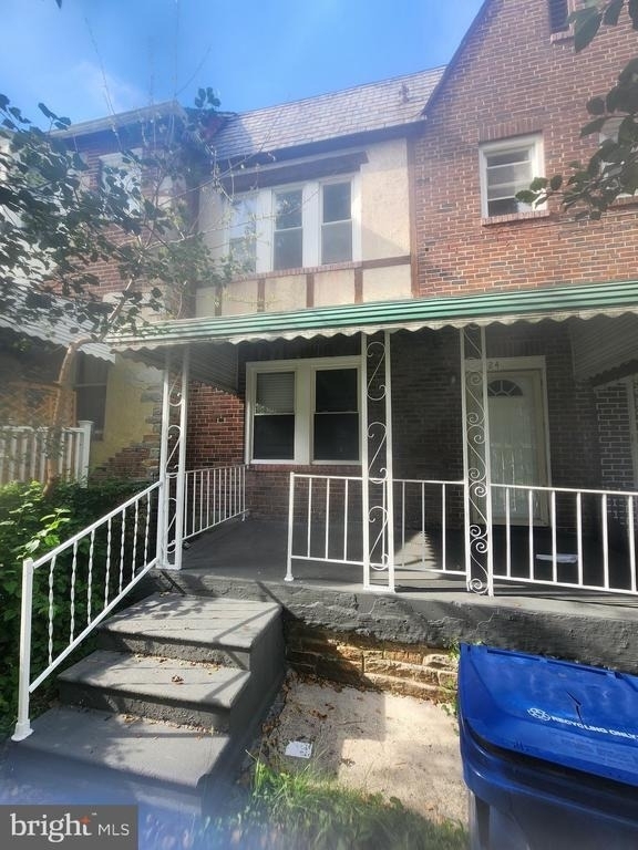 524 Beaumont Avenue - Photo 1