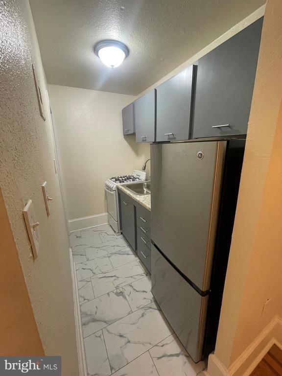 3007 N Calvert Street - Photo 5