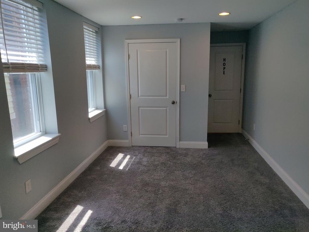 103 Highland Avenue - Photo 16