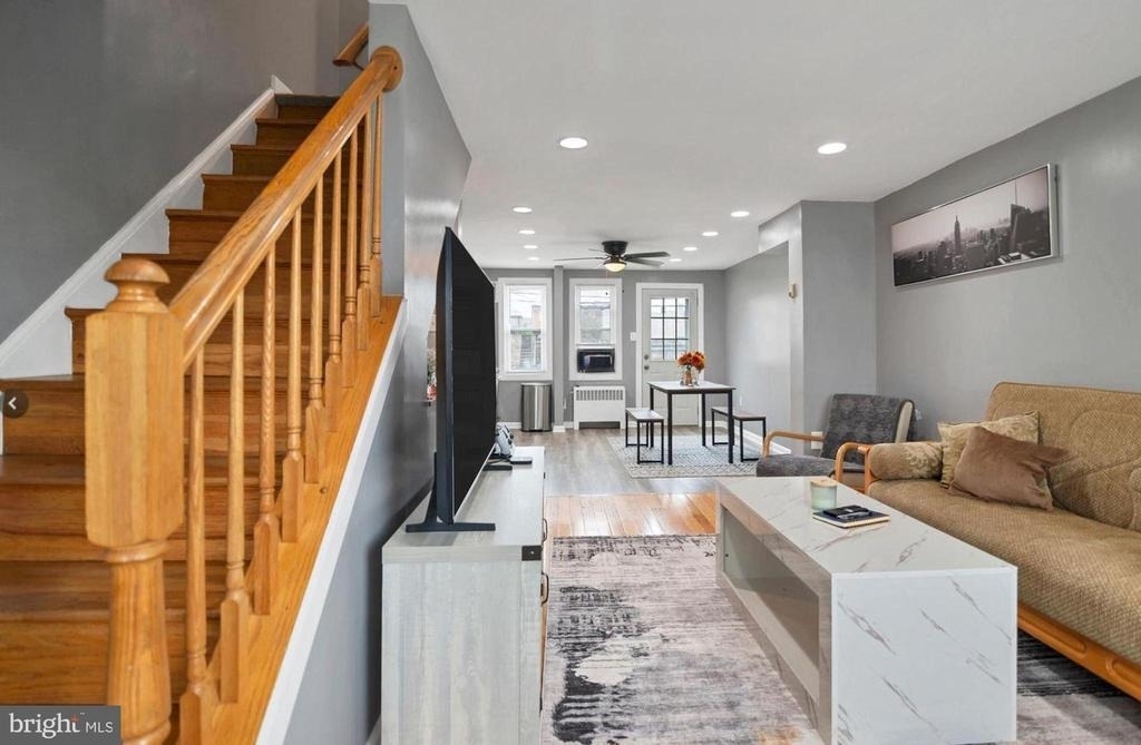 1217 Haverhill Road - Photo 2