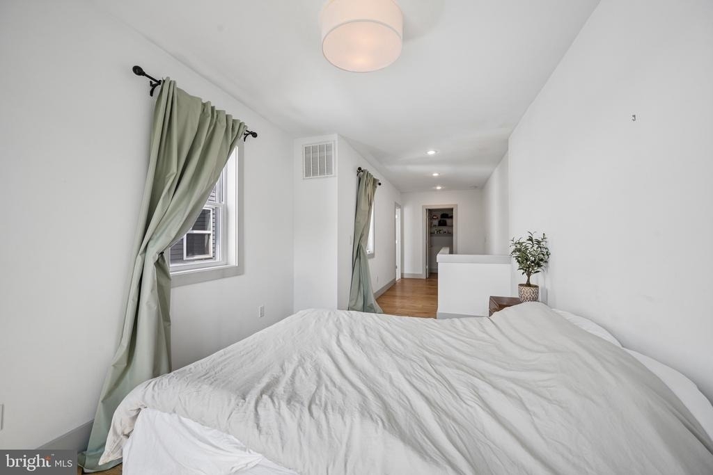 514 S Dallas Street - Photo 41