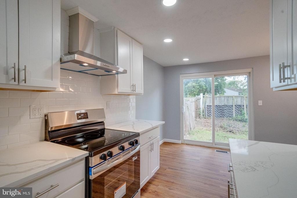 1359 Raleigh Drive - Photo 9