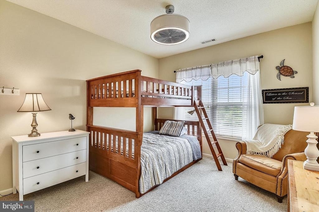 33192 N Village Loop - Photo 9