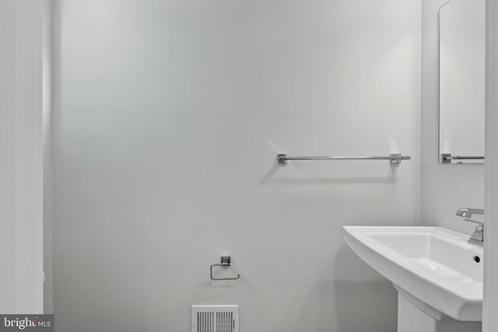 532 Luchu Way - Photo 18