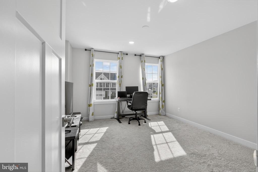 532 Luchu Way - Photo 26