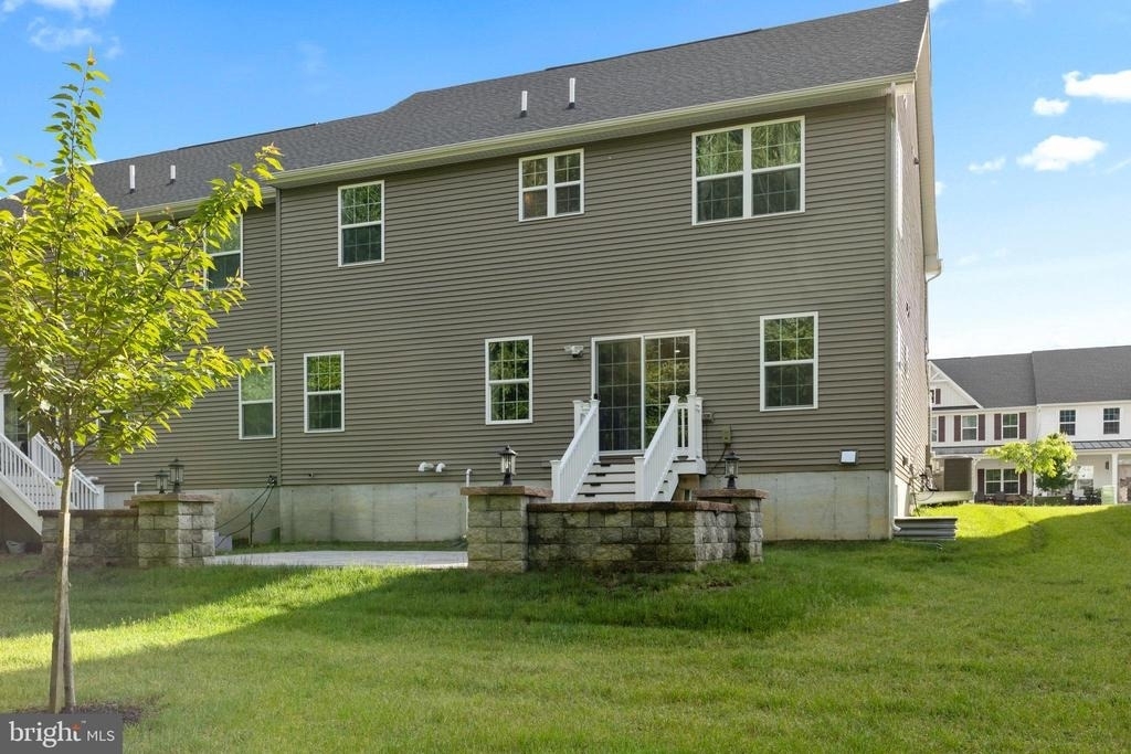 532 Luchu Way - Photo 63
