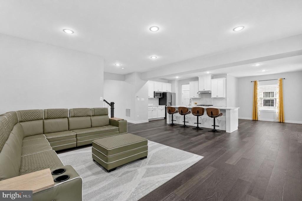 532 Luchu Way - Photo 52