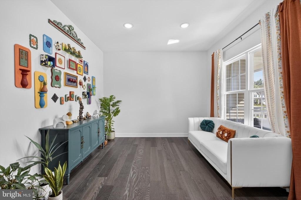 532 Luchu Way - Photo 36