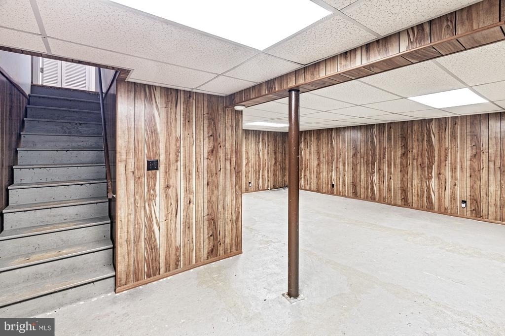 2412 Manet Road - Photo 23
