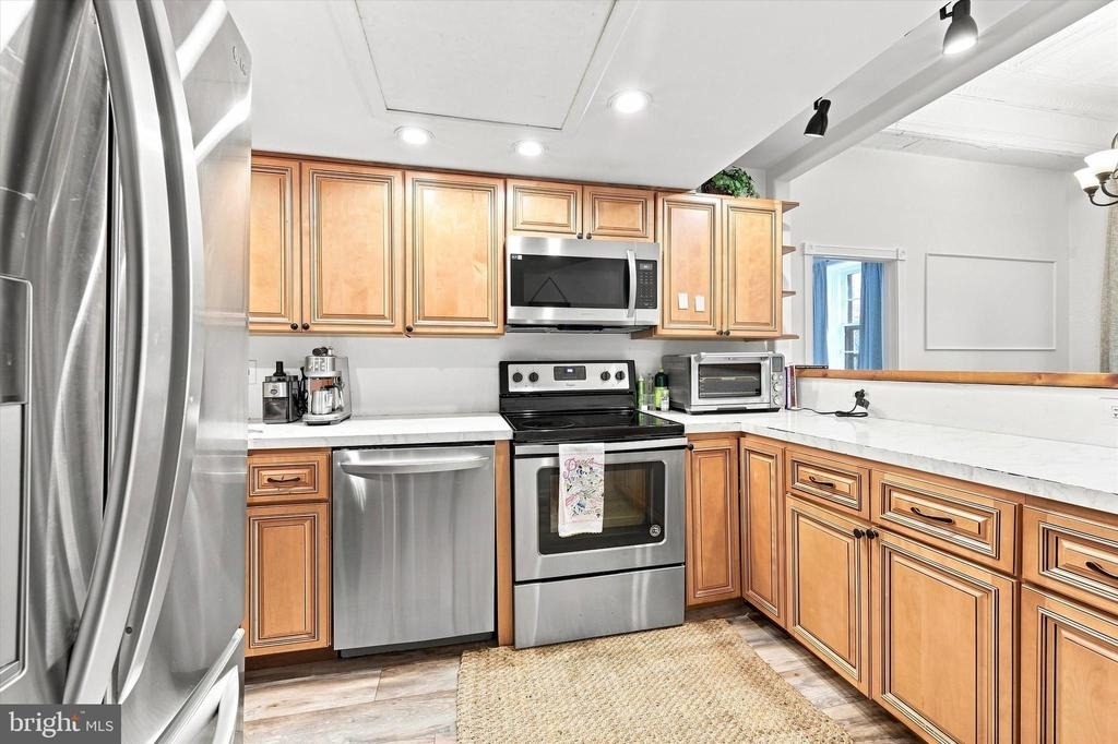 2400 Baynard Boulevard - Photo 5