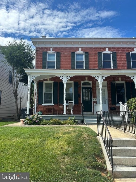 2454 W 16th Street - Photo 0