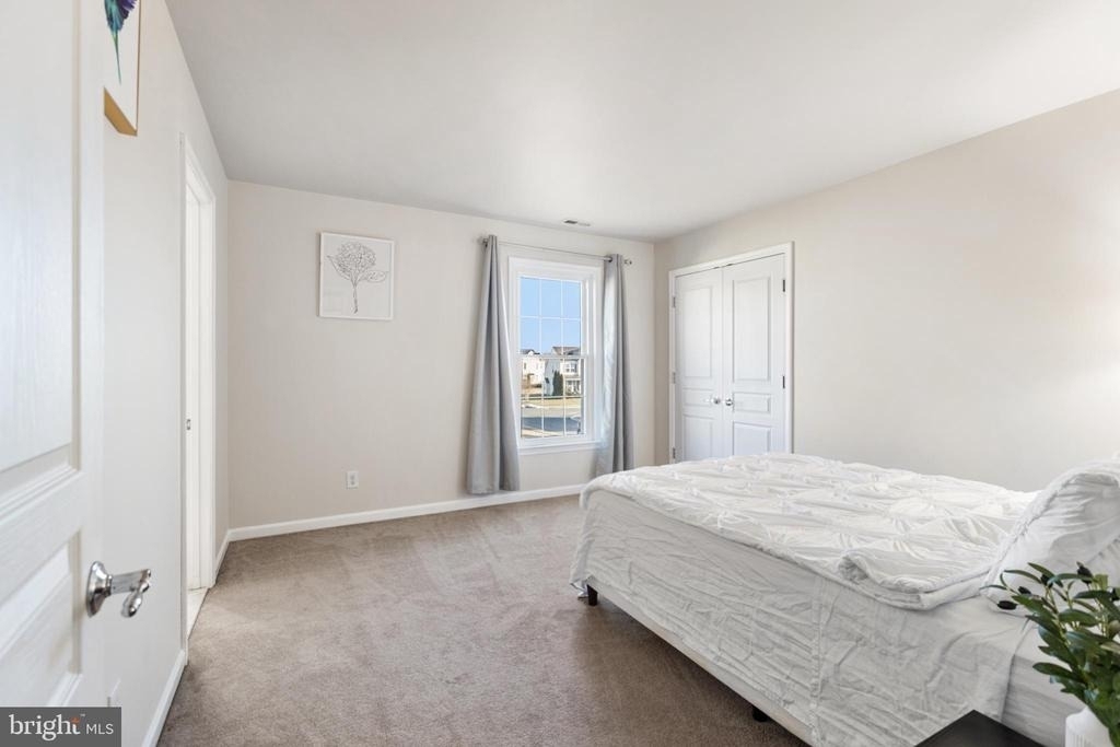 84 Wyndale Court - Photo 37