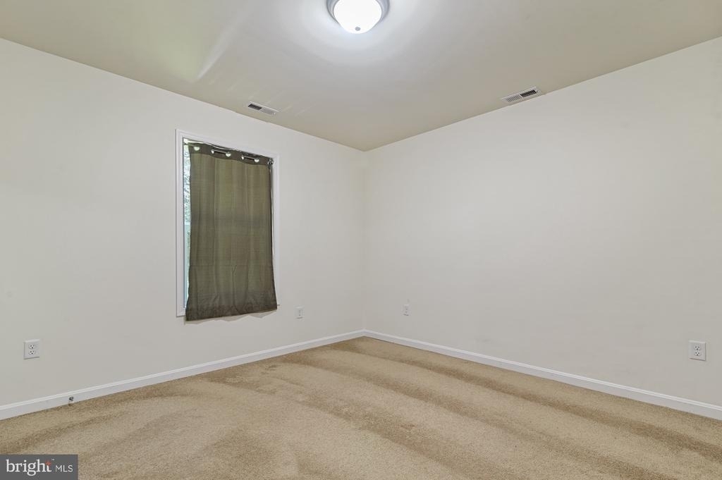 164 River Cliff Circle - Photo 13