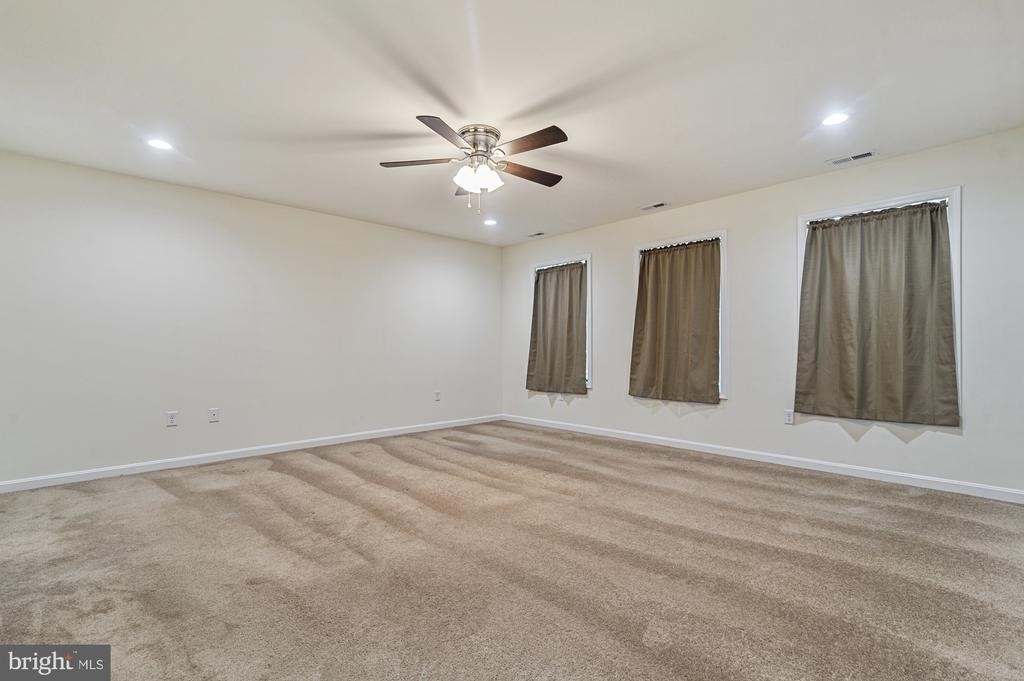 164 River Cliff Circle - Photo 9