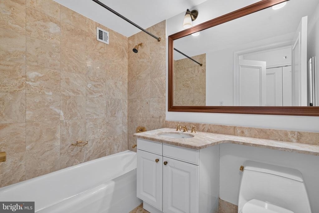 1111 23rd Street Nw - Photo 14