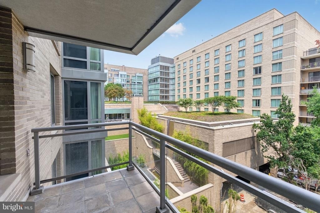 1111 23rd Street Nw - Photo 10