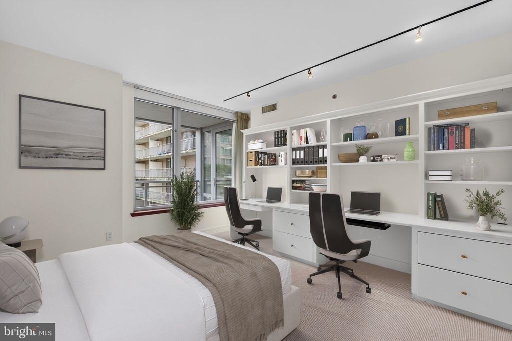 1111 23rd Street Nw - Photo 13