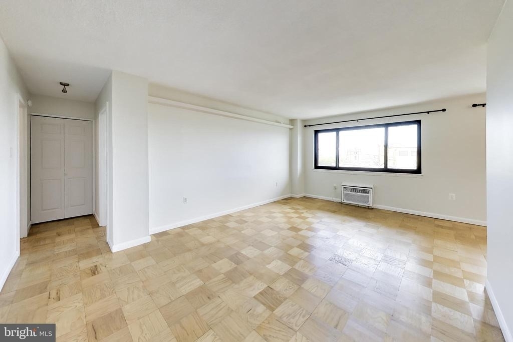 1816 New Hampshire Avenue Nw - Photo 1