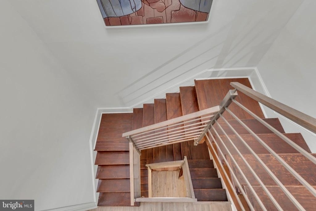 915 5th Street Nw - Photo 32
