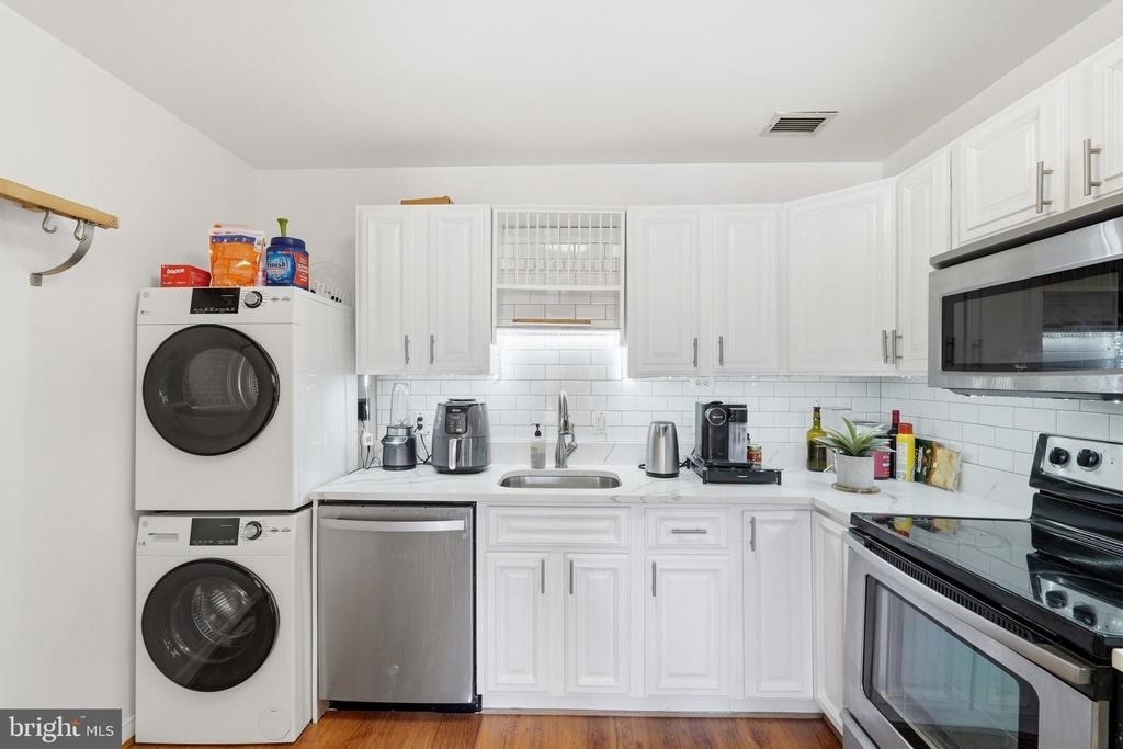 955 26th Street Nw - Photo 11