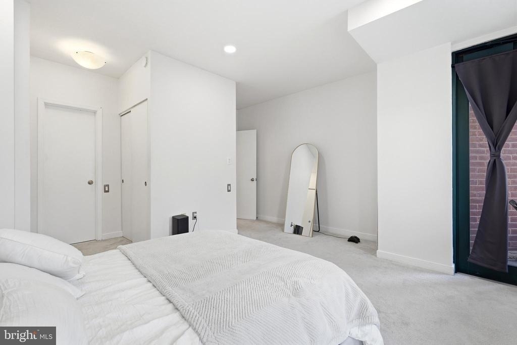 955 26th Street Nw - Photo 16