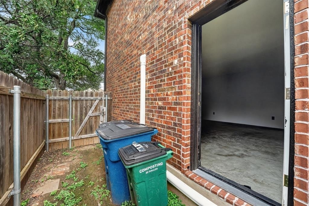 8409 Nairn Dr - Photo 26