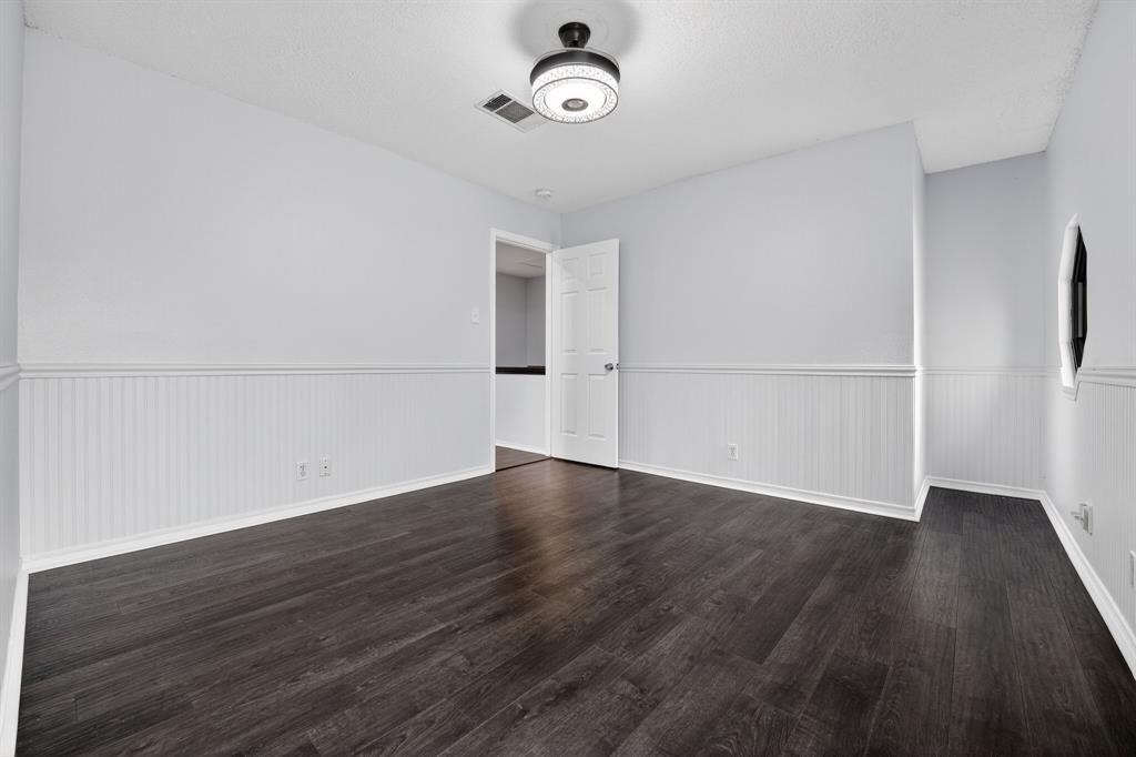 8409 Nairn Dr - Photo 16