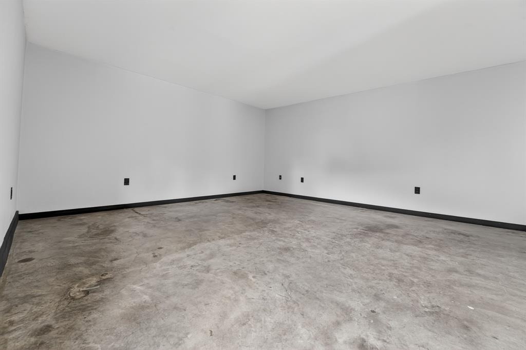 8409 Nairn Dr - Photo 31