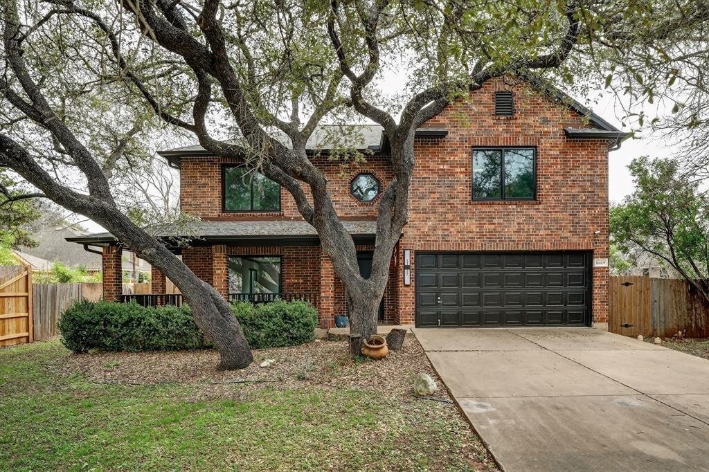 8409 Nairn Dr - Photo 0