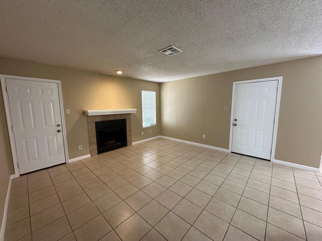 4300 Duval Rd - Photo 6