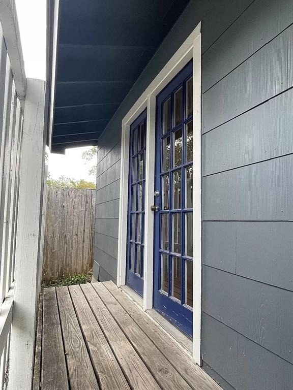 1402 Laurel St - Photo 10