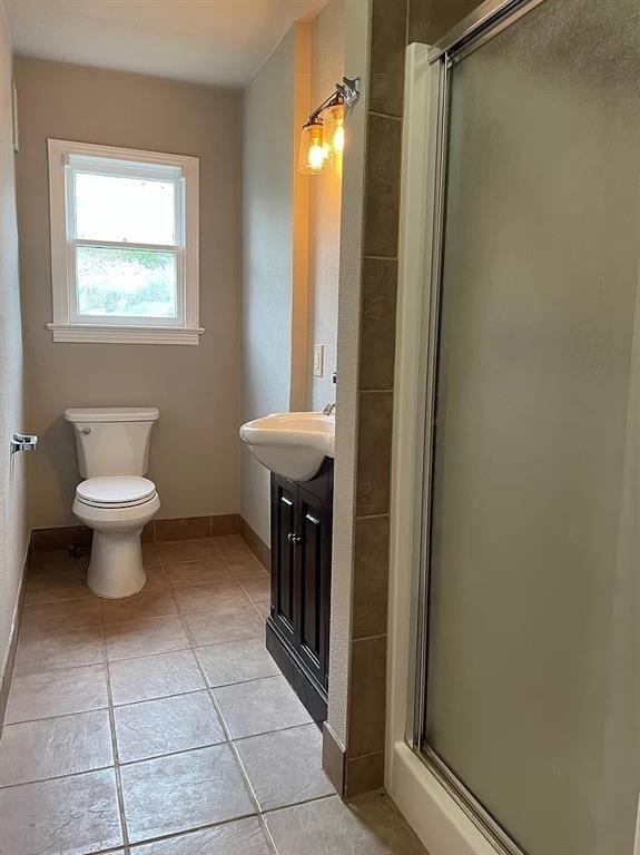 1402 Laurel St - Photo 3