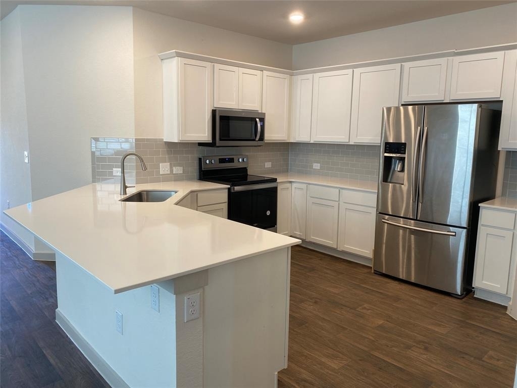 3117 Bragg Pl - Photo 1