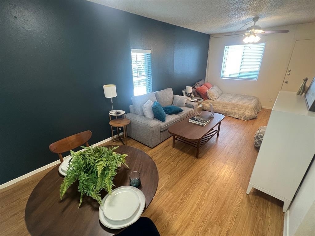 4209 Avenue B Ave - Photo 0