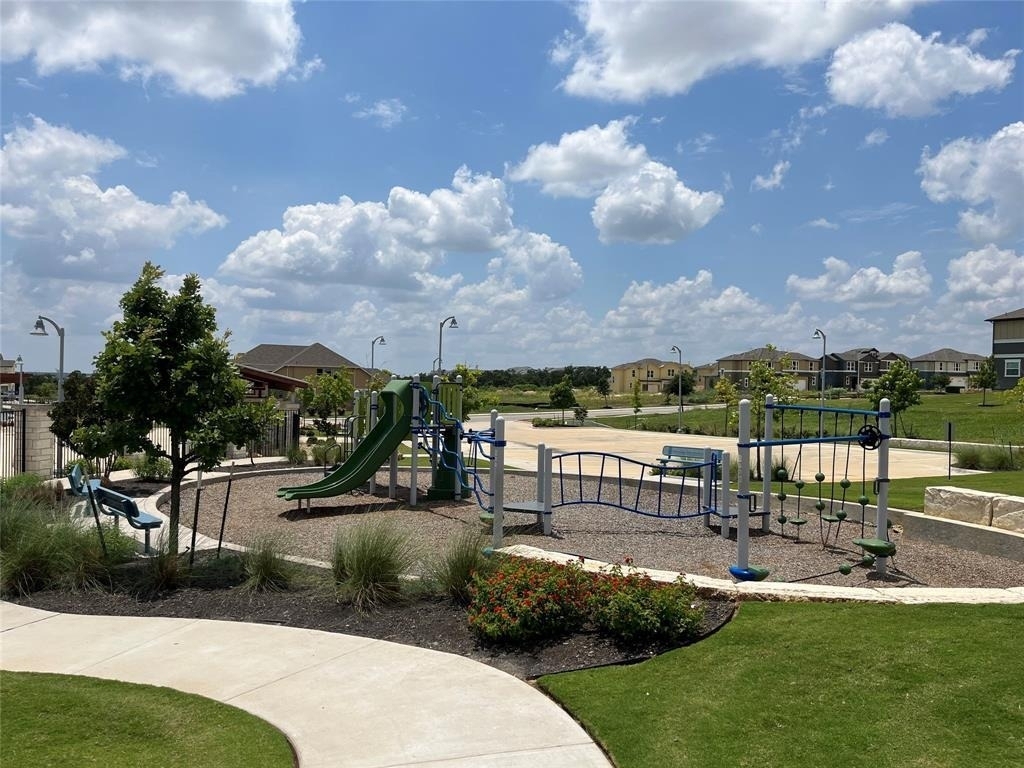 1015 Vista View Dr - Photo 14