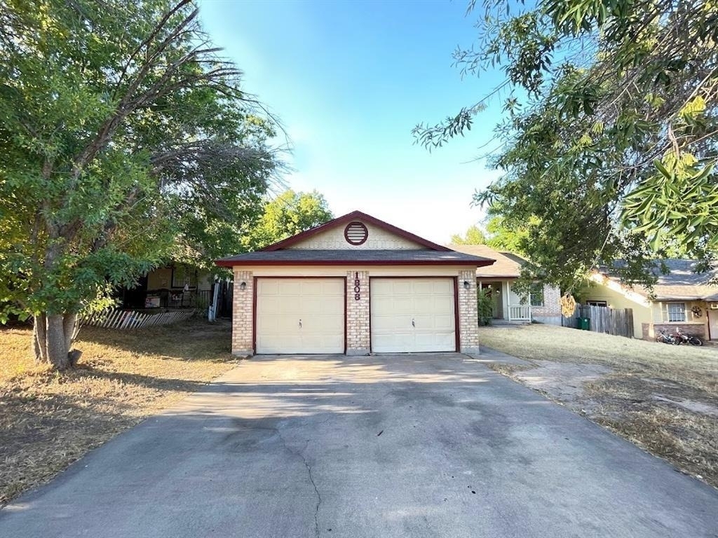 1808 Prairie Knoll Ct - Photo 2