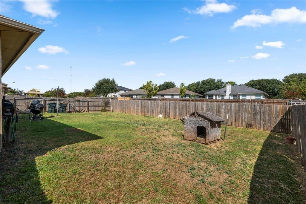 376 Musgrav Ave - Photo 6