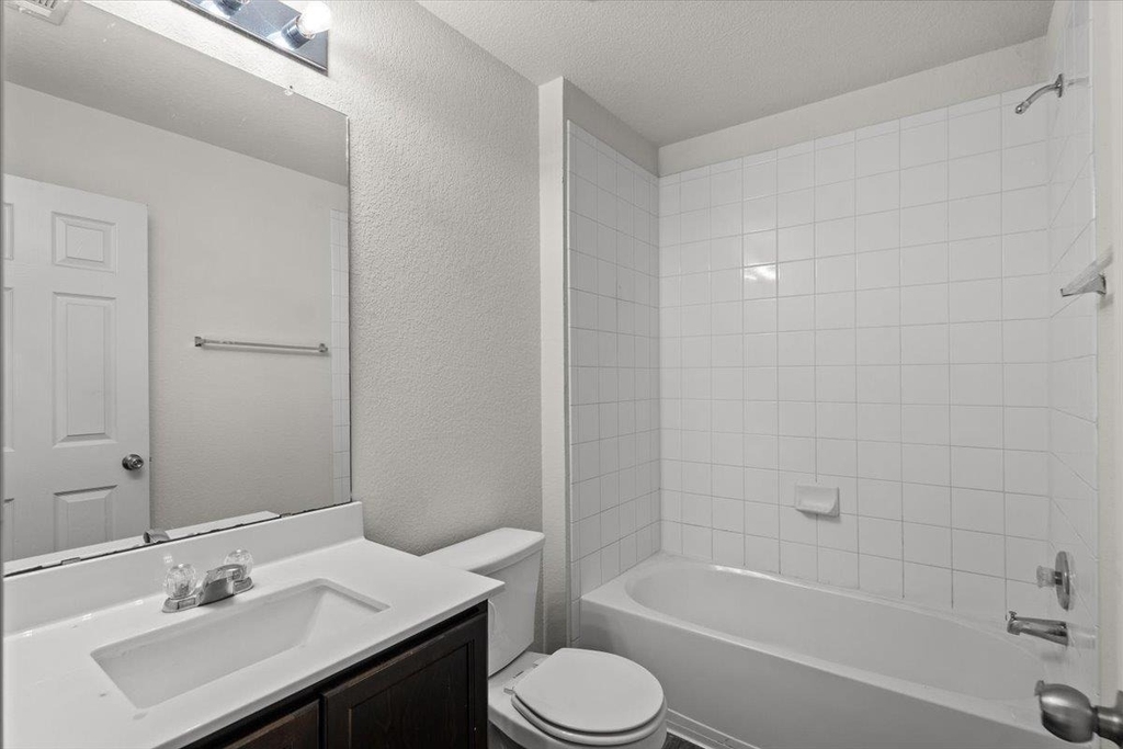 376 Musgrav Ave - Photo 9