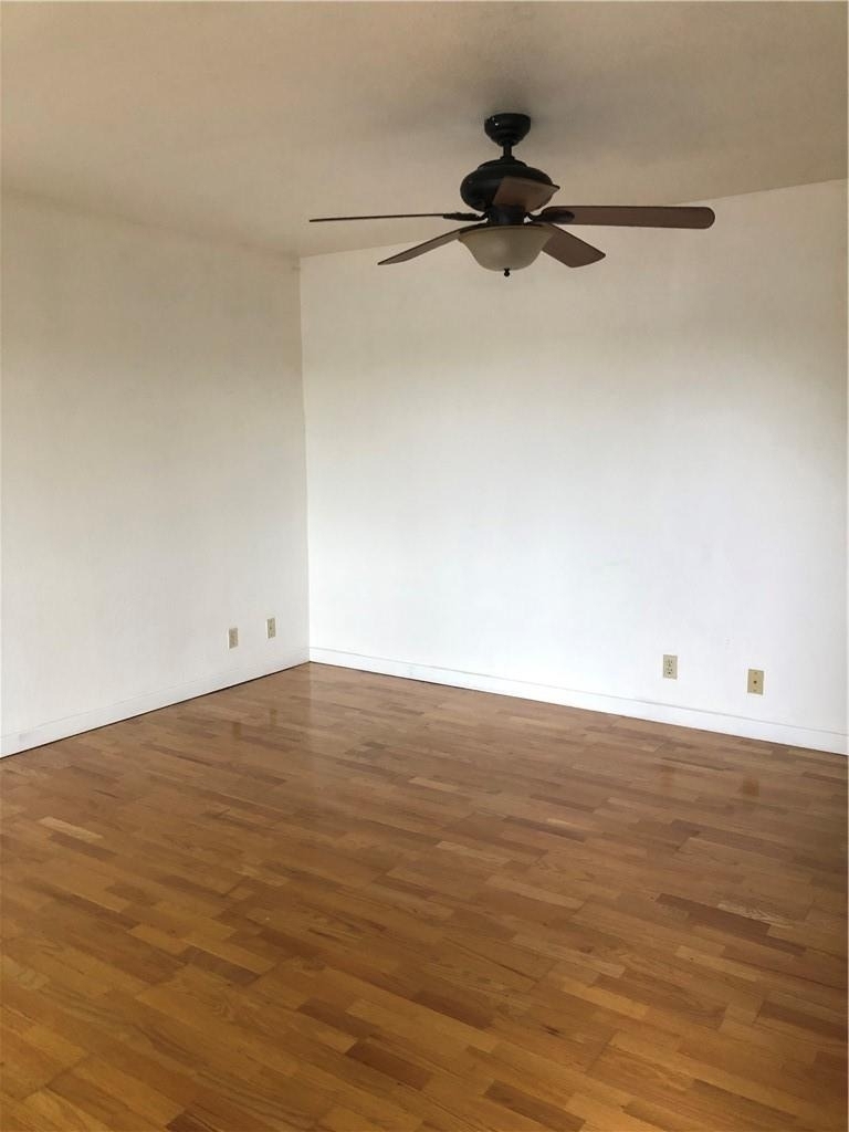 112 W 38th St - Photo 8