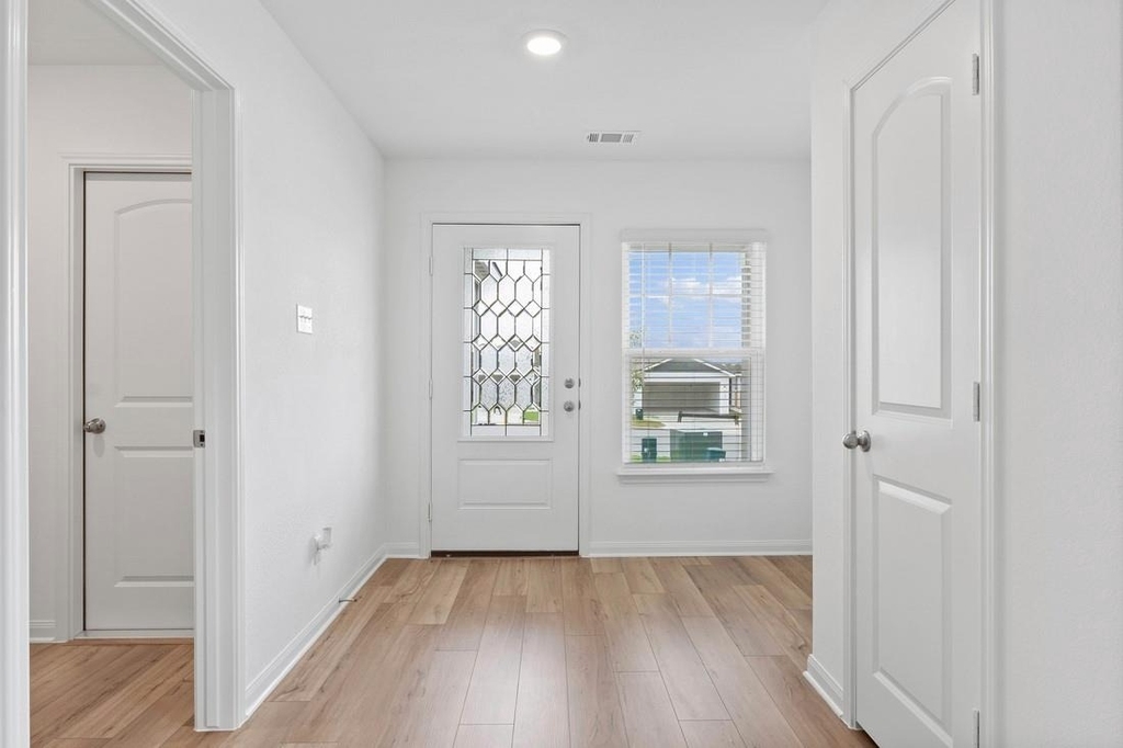 120 Morrison Dr - Photo 1