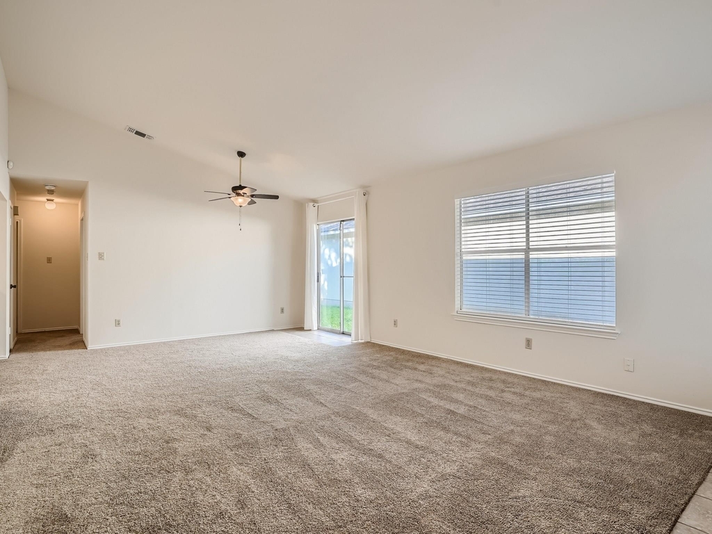 5937 Nw Kevin Kelly Pl - Photo 1