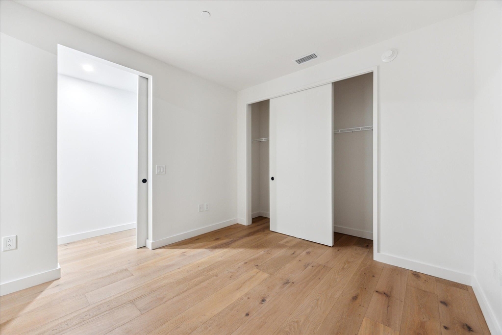 610 Davis St - Photo 11