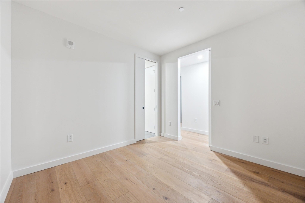 610 Davis St - Photo 12