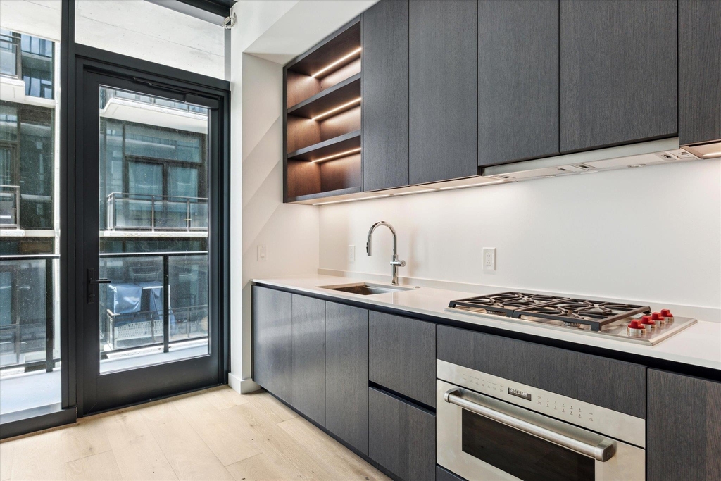 610 Davis St - Photo 8