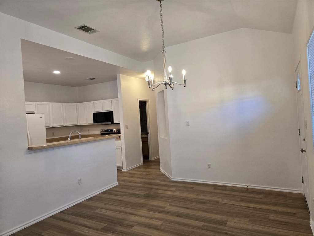 8701 Weiser Dr - Photo 6